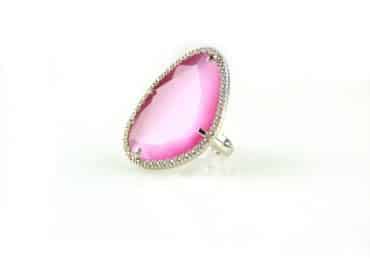 ring in zilver gerodieerd gezet met roze steen en cubic zirconia model druppel - Zilver