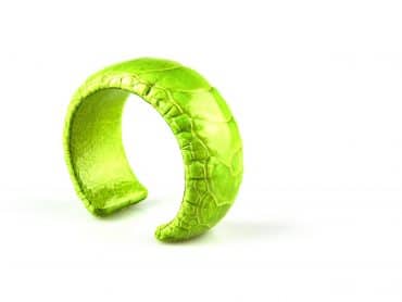 armband in struisvogelleder 30 mm breed kleur lime - Productontwerp