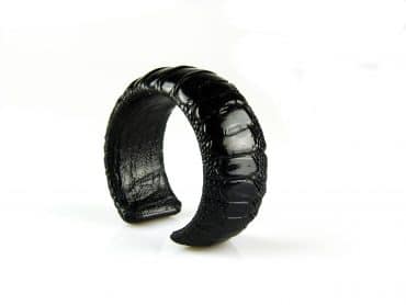 armband in struisvogelleder 30 mm breed kleur onyx - Ring