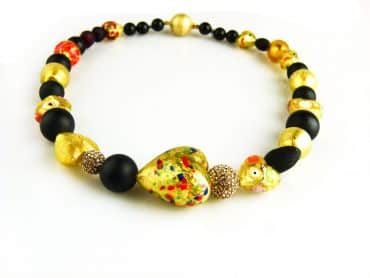 collier onyx, goudkleurig venetiaans glas en gouden strassparels - Armband