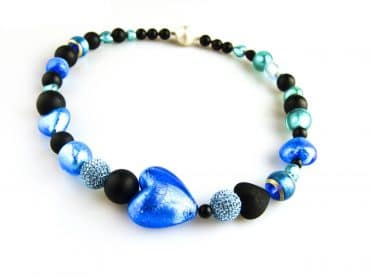 collier gemengd onyx, blauw venetiaans glas en blauwe strassparels - Armband