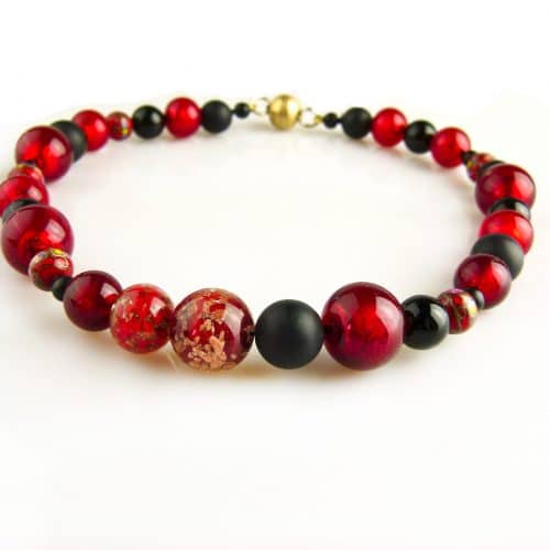 collier onyx en rood venetiaans  glas - Kraal