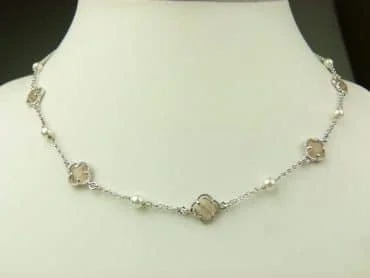 collier in zilver model flower - bruin - Zilver