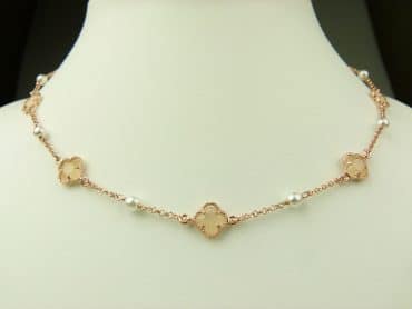 collier in zilver roze goud verguld model flower - zandkleur - Sieraden