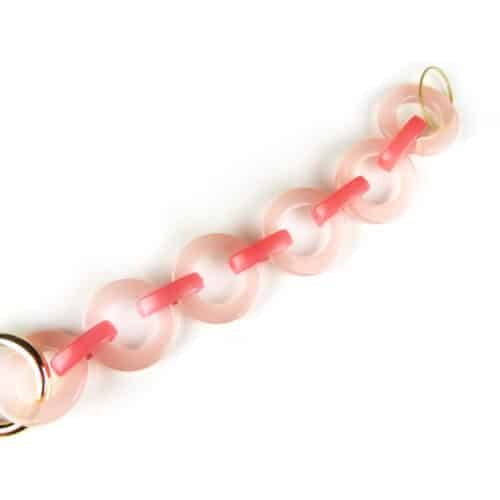 Armband Model Cirkels lichte en fel roze acryl schakels