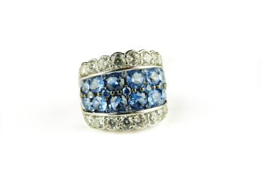 Zilveren ring gezet met blauwe stenen en cubic zirconia