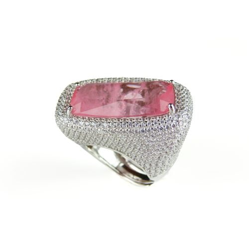 Brede zilveren ring met roze stenen en cubic zirconia