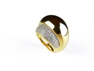 Brede ring in zilver geelgoud verguld gezet met cubic zirkonia