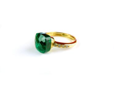 Ring in zilver geelgoud verguld model Pomellato met groene steen en cubic zirconia